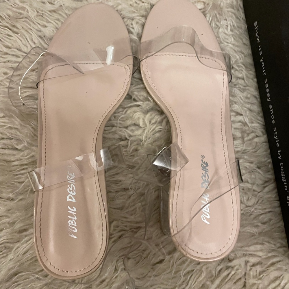 Clear Heels - Picture 2 of 8